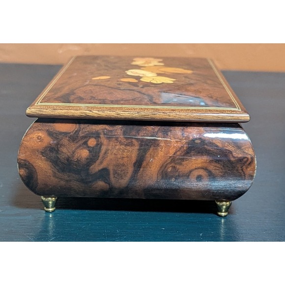 VTG Reuge Italian Floral Inlaid Elmwood Working Music Box Brass Feet - Picture 7 of 16